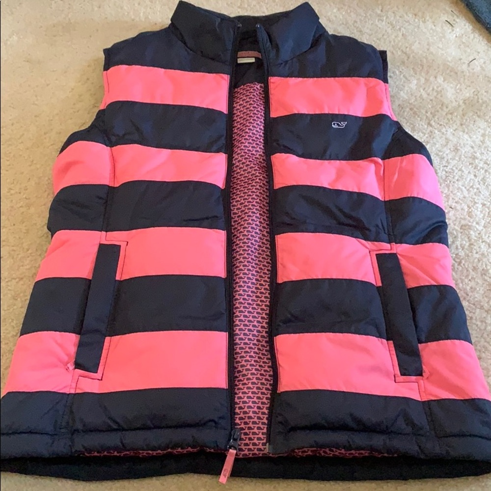 Vineyard vines puffy vest